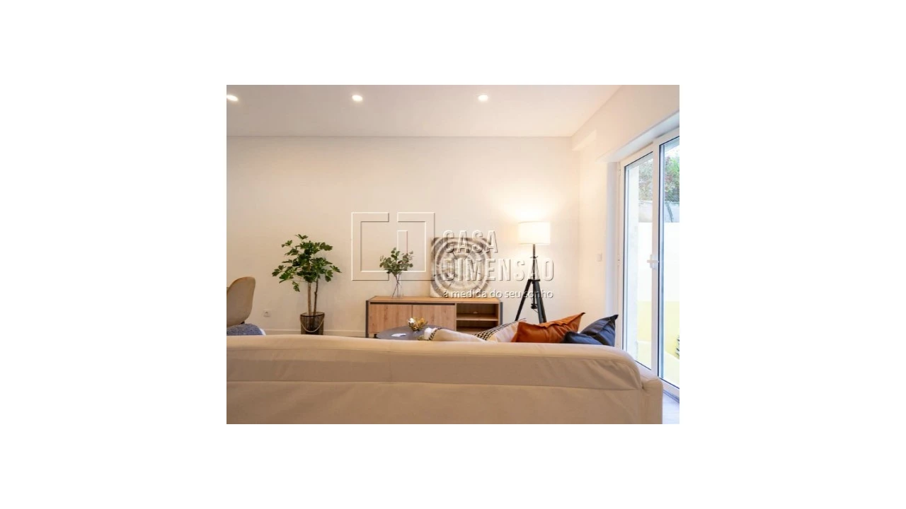 Apartamento T3 para Venda em Benfica Foto 8
