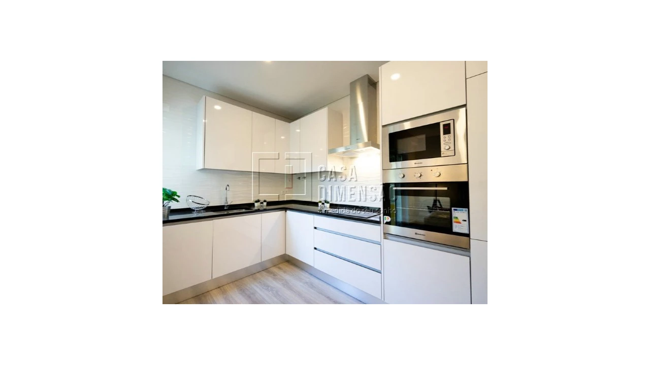 Apartamento T3 para Venda em Benfica Foto 11