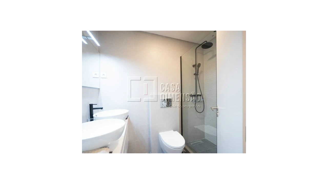 Apartamento T3 para Venda em Benfica Foto 16