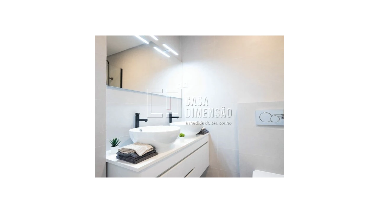 Apartamento T3 para Venda em Benfica Foto 17