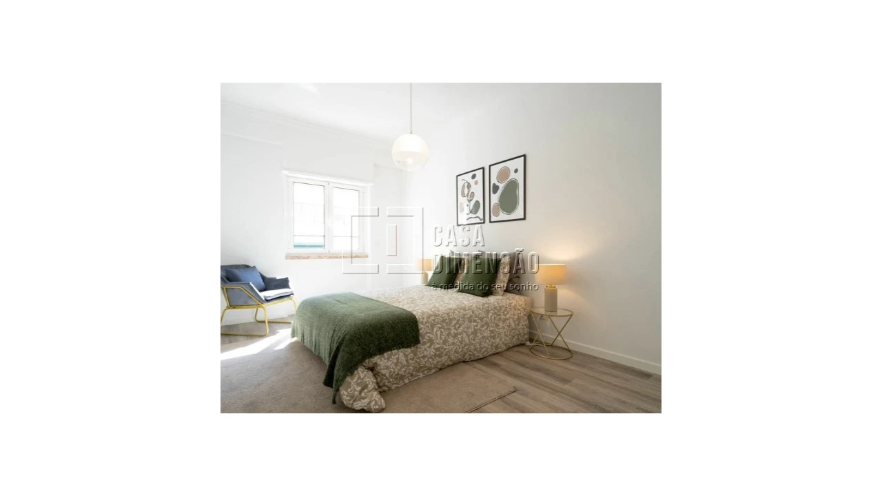 Apartamento T3 para Venda em Benfica Foto 24