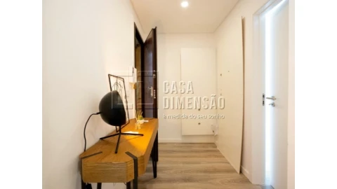 Apartamento T3 para Venda em Benfica