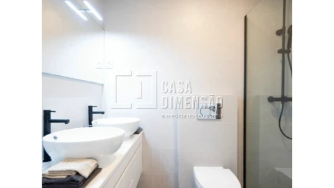 Apartamento T3 para Venda em Benfica