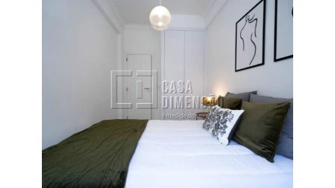 Apartamento T3 para Venda em Benfica