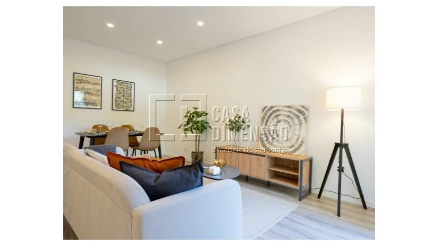 Apartamento T3 para Venda em Benfica Foto 5