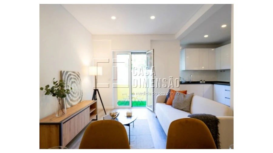Apartamento T3 para Venda em Benfica Foto 7