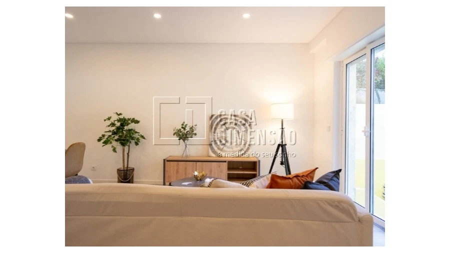Apartamento T3 para Venda em Benfica Foto 8