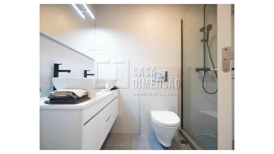 Apartamento T3 para Venda em Benfica Foto 15