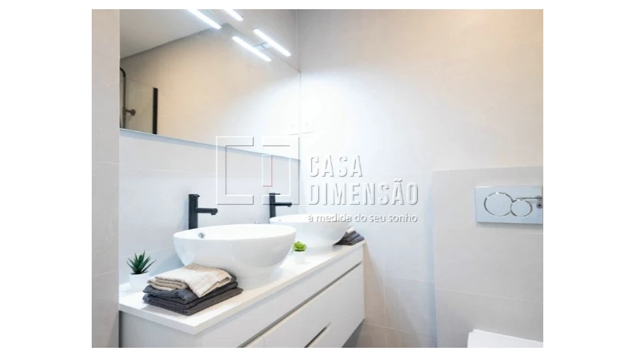 Apartamento T3 para Venda em Benfica Foto 17