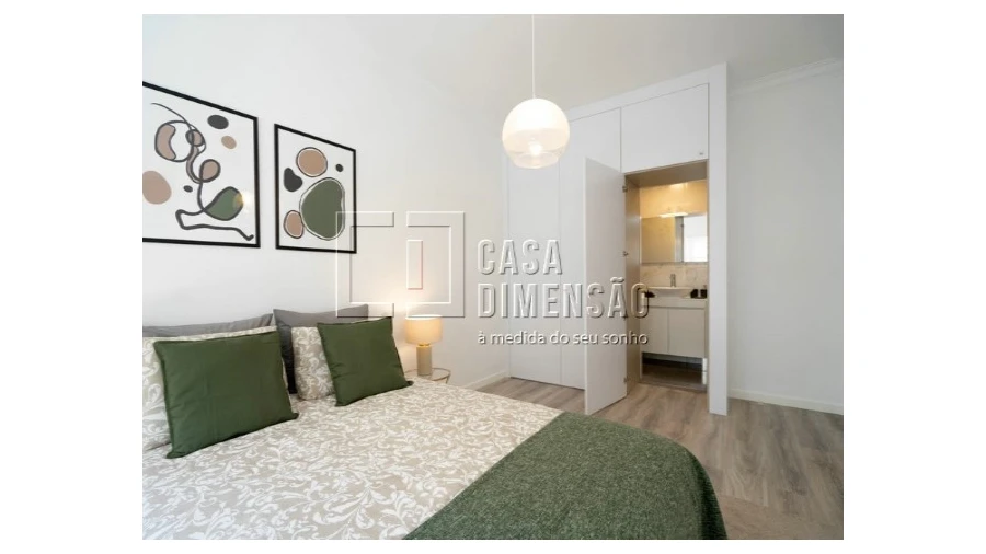 Apartamento T3 para Venda em Benfica Foto 29