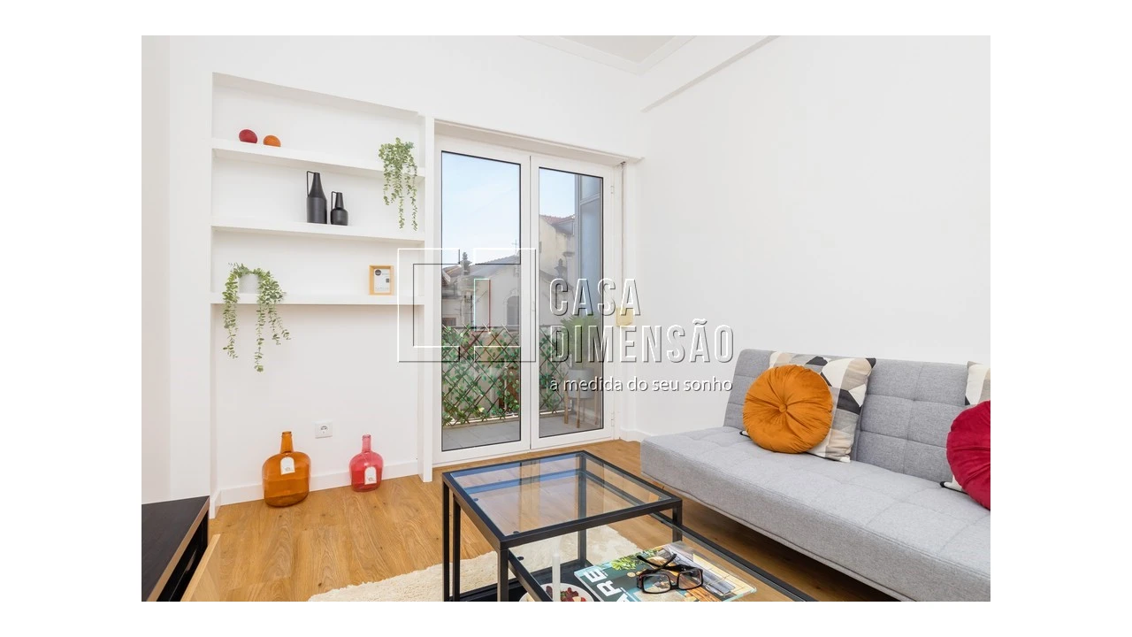 Apartamento T1 para Venda em Arroios Foto 1