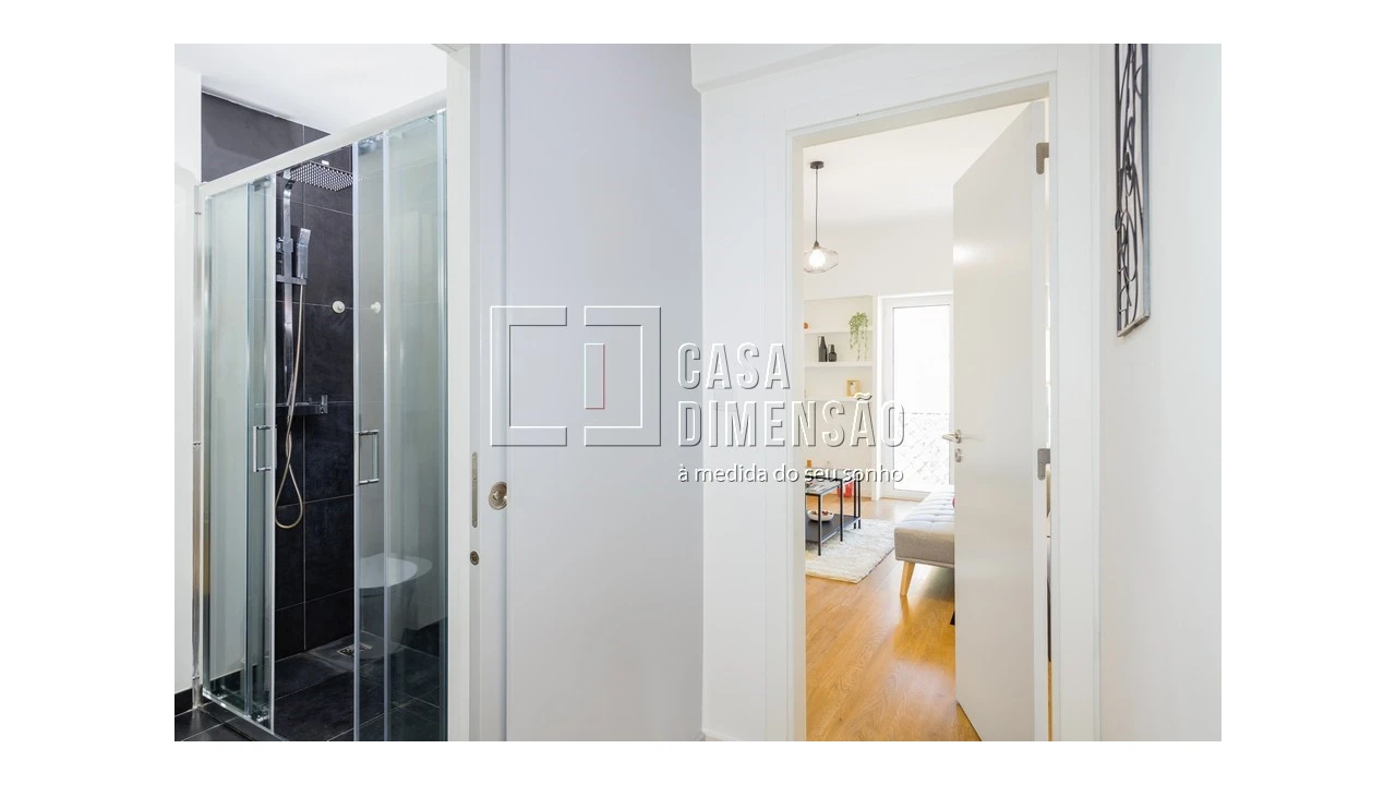 Apartamento T1 para Venda em Arroios Foto 11