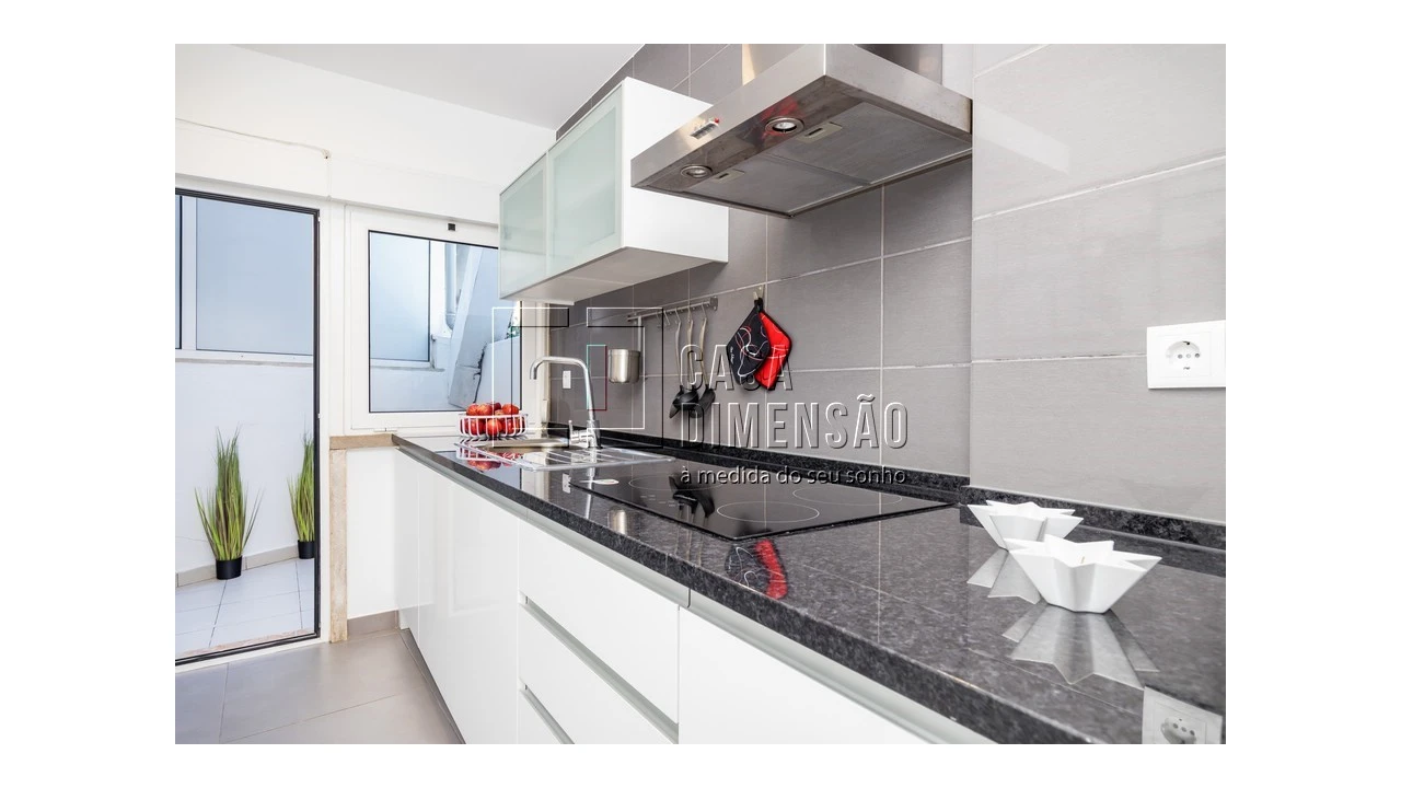 Apartamento T1 para Venda em Arroios Foto 13