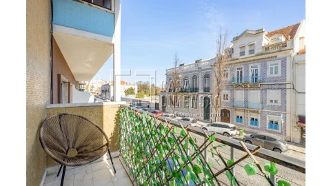 Apartamento T1 para Venda em Arroios