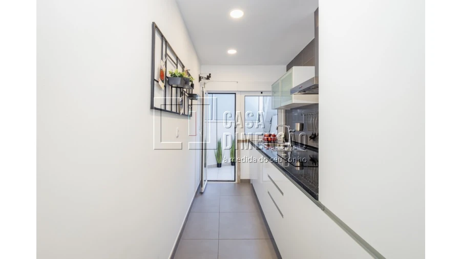 Apartamento T1 para Venda em Arroios Foto 14