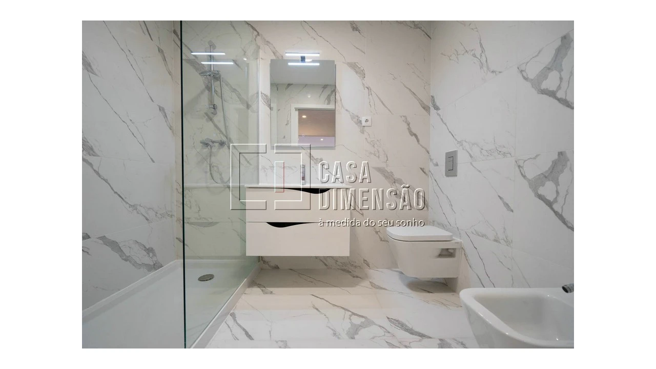 Apartamento T1 para Venda em Carnaxide e Queijas Foto 27
