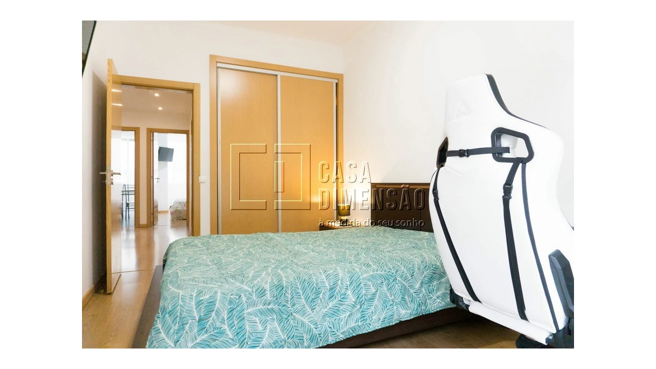 Apartamento T2 para Venda em Algés, Linda-A-Velha e Cruz Quebrada-Dafundo Foto 17