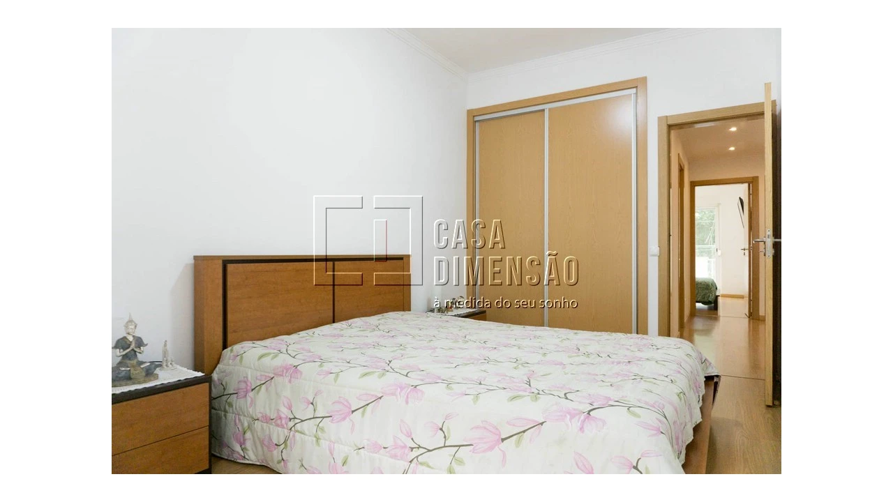 Apartamento T2 para Venda em Algés, Linda-A-Velha e Cruz Quebrada-Dafundo Foto 19