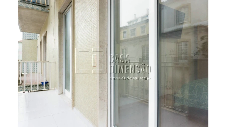 Apartamento T2 para Venda em Algés, Linda-A-Velha e Cruz Quebrada-Dafundo Foto 8