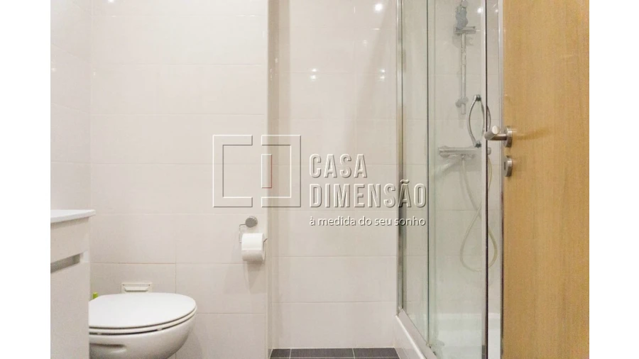 Apartamento T2 para Venda em Algés, Linda-A-Velha e Cruz Quebrada-Dafundo Foto 13