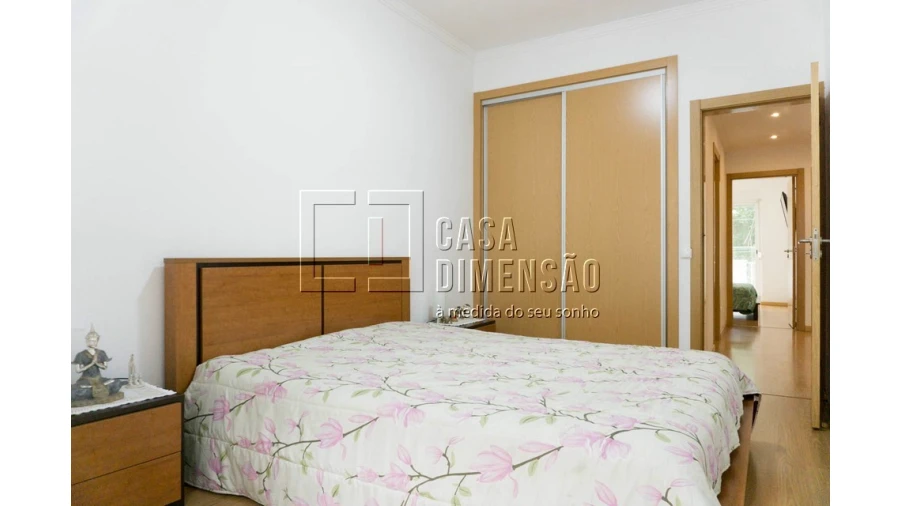 Apartamento T2 para Venda em Algés, Linda-A-Velha e Cruz Quebrada-Dafundo Foto 19