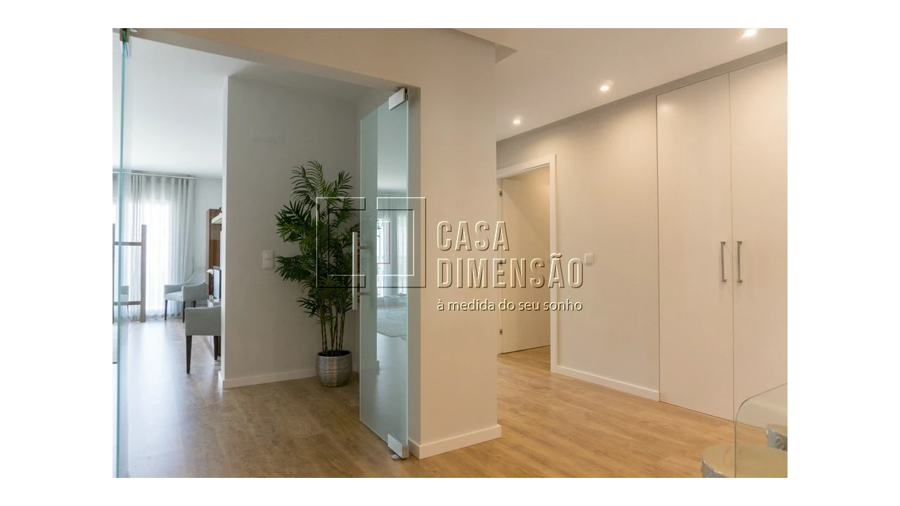Apartamento T3 para Venda em Carnaxide e Queijas Foto 7