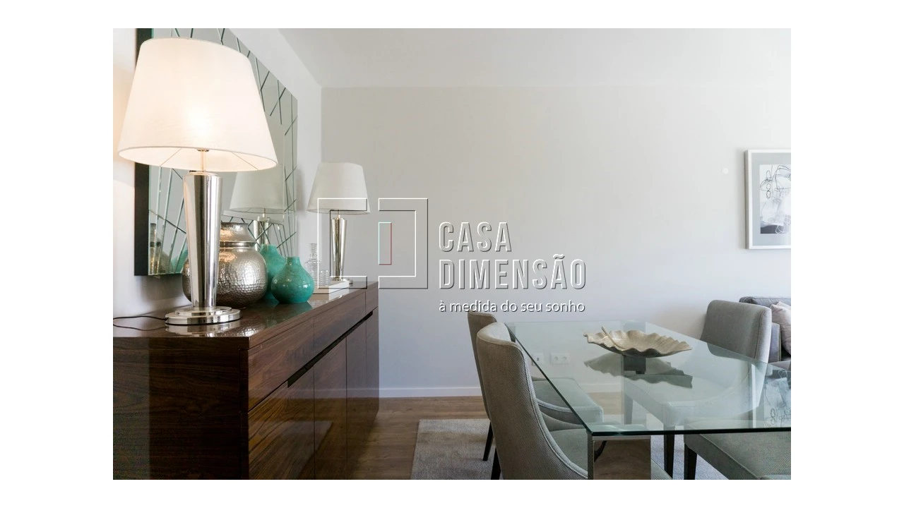 Apartamento T3 para Venda em Carnaxide e Queijas Foto 25