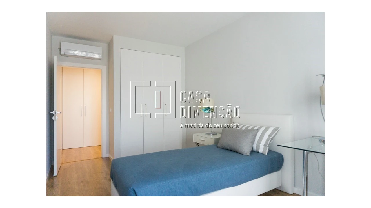 Apartamento T3 para Venda em Carnaxide e Queijas Foto 48