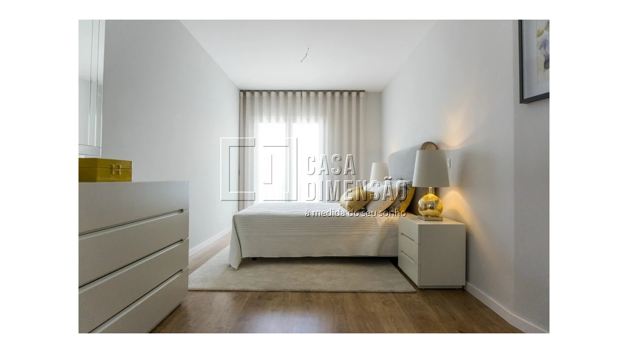 Apartamento T3 para Venda em Carnaxide e Queijas Foto 54