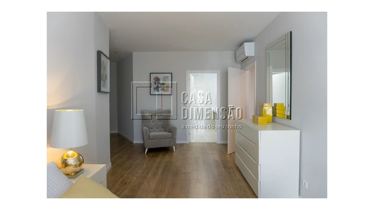 Apartamento T3 para Venda em Carnaxide e Queijas Foto 61
