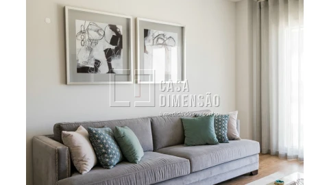 Apartamento T3 para Venda em Carnaxide e Queijas