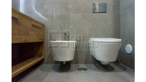 Apartamento T3 para Venda em Carnaxide e Queijas