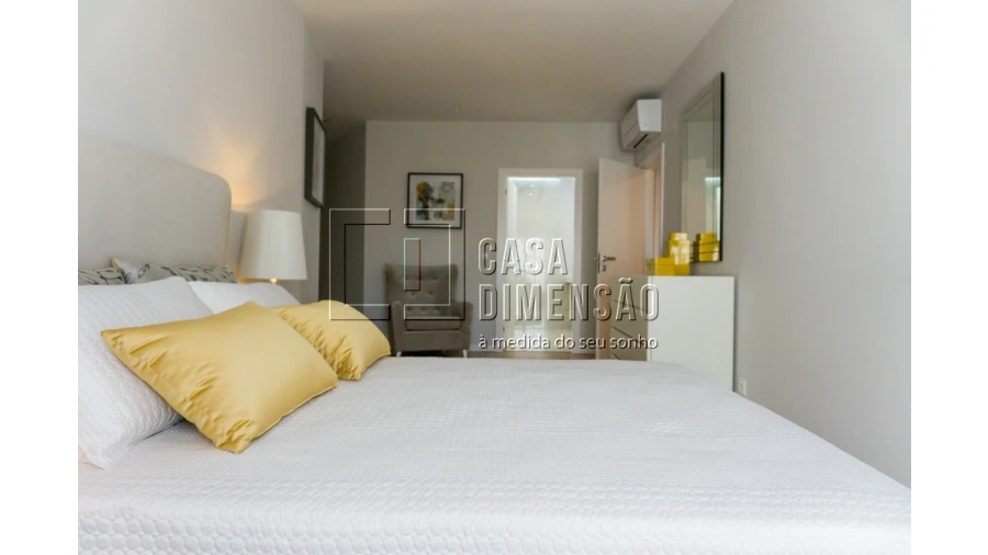 Apartamento T3 para Venda em Carnaxide e Queijas Foto 58