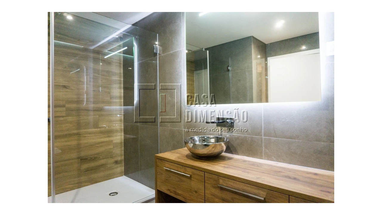 Apartamento T2 para Venda em Carnaxide e Queijas Foto 45
