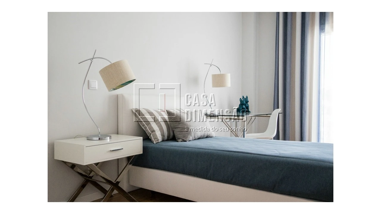 Apartamento T2 para Venda em Carnaxide e Queijas Foto 47