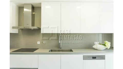 Apartamento T2 para Venda em Carnaxide e Queijas