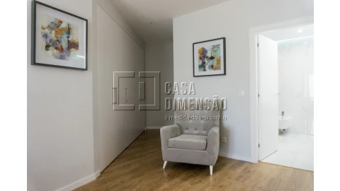 Apartamento T2 para Venda em Carnaxide e Queijas