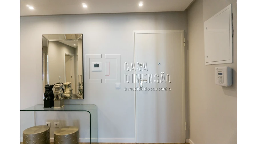 Apartamento T2 para Venda em Carnaxide e Queijas Foto 2