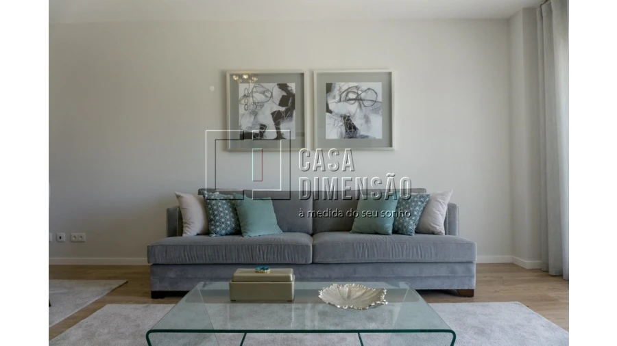 Apartamento T2 para Venda em Carnaxide e Queijas Foto 16
