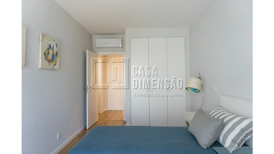 Apartamento T2 para Venda em Carnaxide e Queijas Foto 51