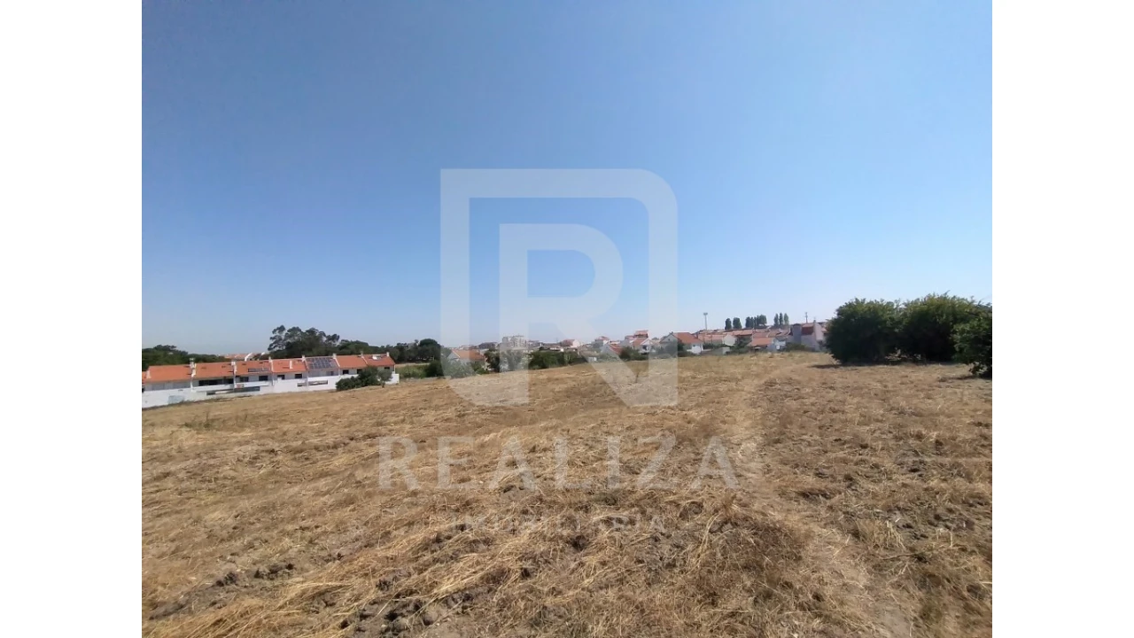 Terreno para Venda em Amora Foto 2