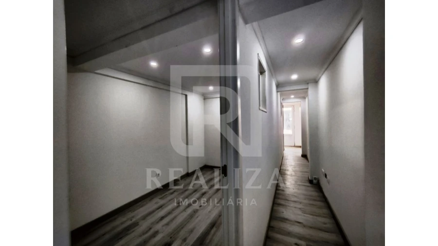 Apartamento T2 para Venda em Corroios Foto 14