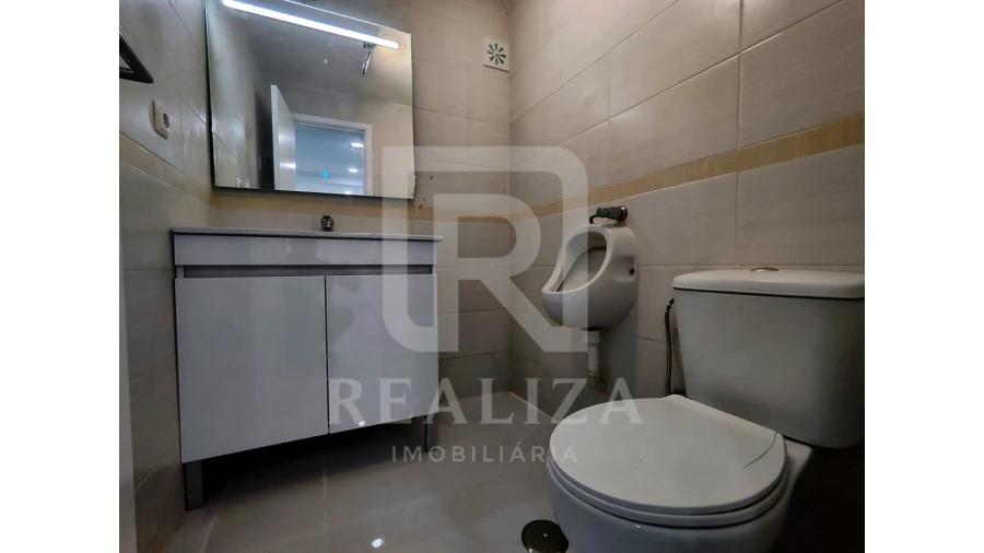 Apartamento T2 para Venda em Corroios Foto 15