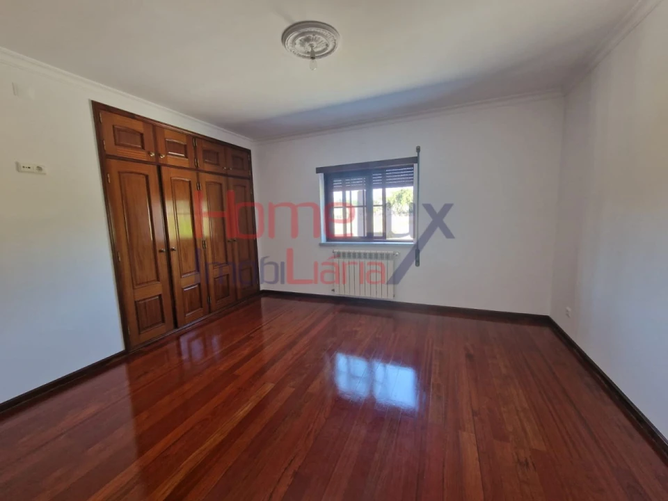 Moradia T5 para Venda em Vilar Formoso Foto 21