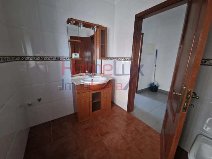 Moradia T5 para Venda em Vilar Formoso Foto 6