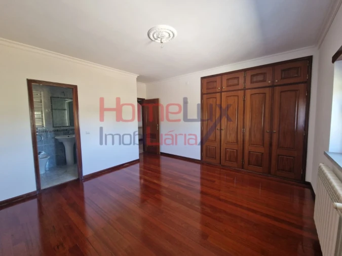 Moradia T5 para Venda em Vilar Formoso Foto 22