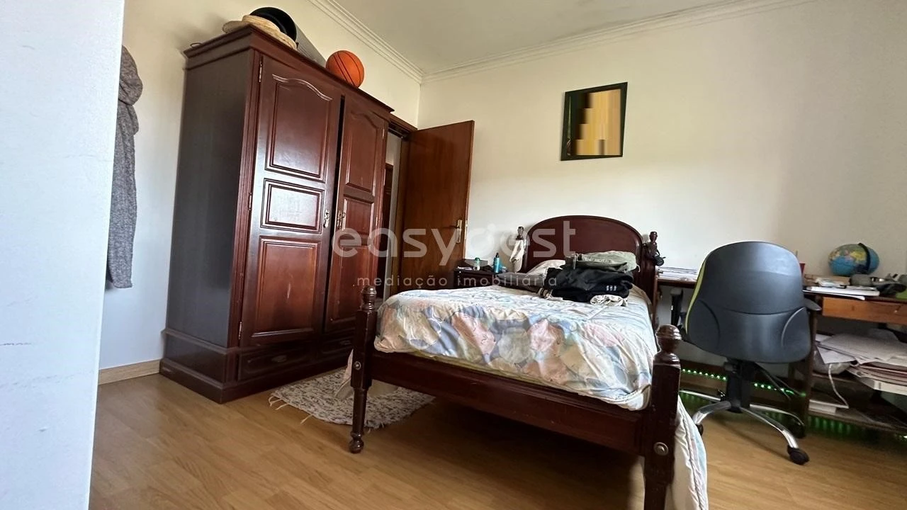 Apartamento T4 para Venda em Ceira Foto 13