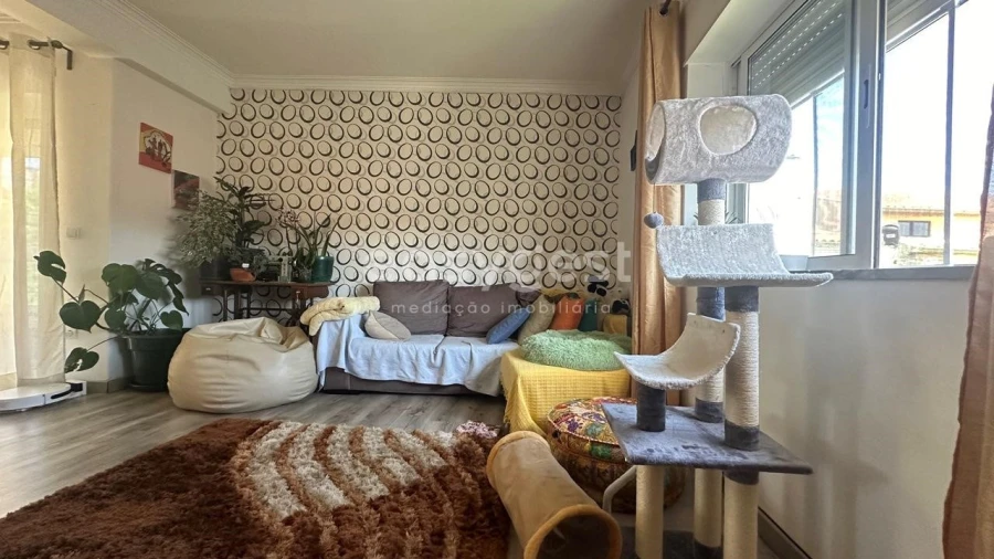 Apartamento T4 para Venda em Ceira Foto 2