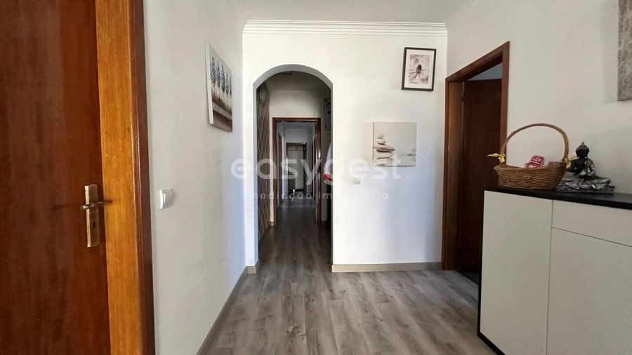 Apartamento T4 para Venda em Ceira Foto 5