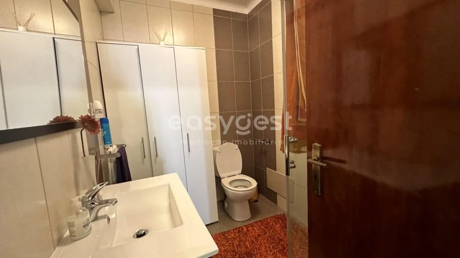 Apartamento T4 para Venda em Ceira Foto 9